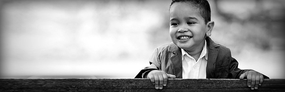 header Avery Aaron